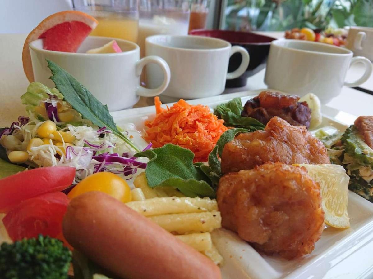 Green Rich Hotel Okinawa Nago Eksteriør billede